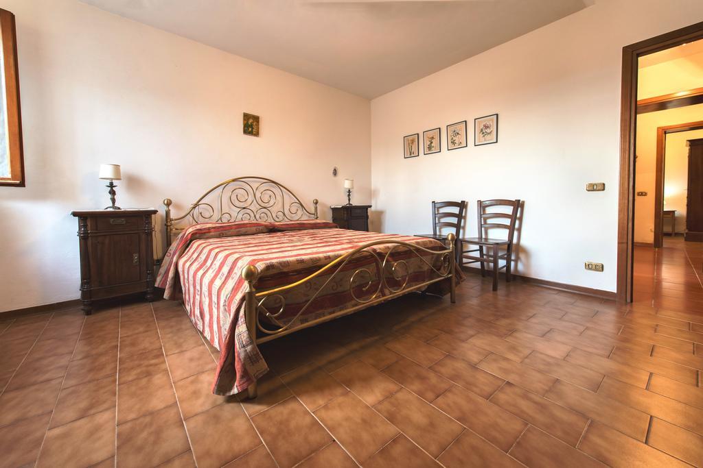 Agriturismo Poggio Al Tesoro Crespina Extérieur photo
