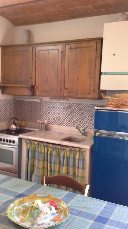 Agriturismo Poggio Al Tesoro Crespina Extérieur photo